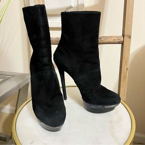 236 Brian Atwood Black Leather Platform Boots 8.5/39